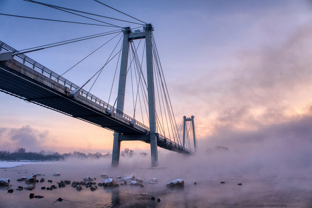 bridge, river, ice, frost, fog, yenisei, city, krasnoyarsk, russia, snow, ducks, water, stream, cold, nature, winter