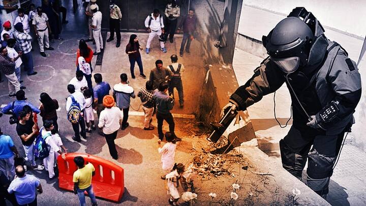 Delhi students being evacuated from school after receiving a bomb threat email amid rising Delhi school bomb threats.